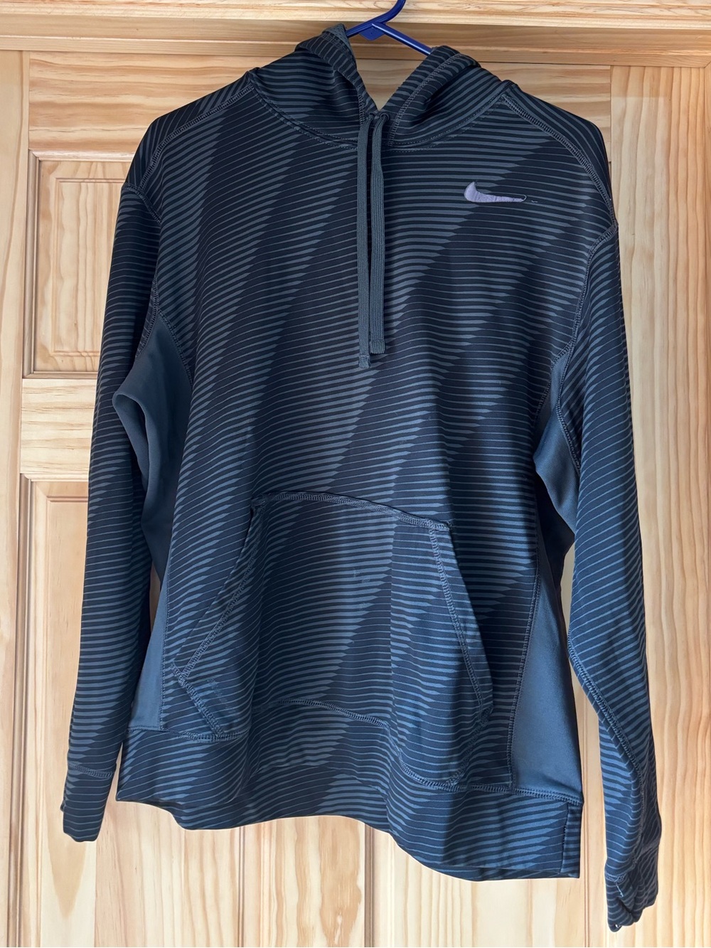 Nike Men’s Black Sweatshirt